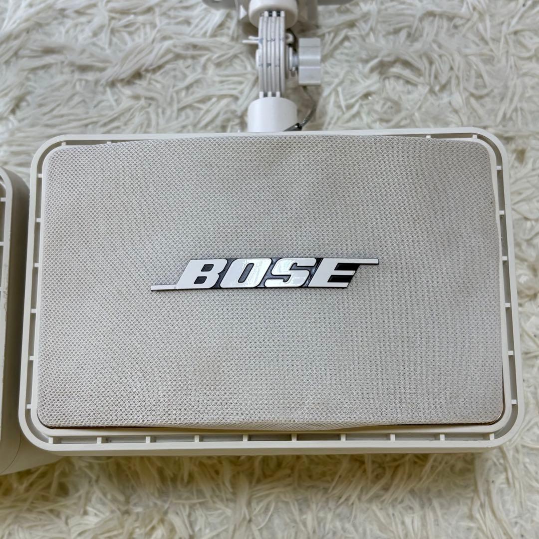 BOSE ボーズ 111ADW ペアスピーカー 白 純正吊り金具付 音出し確認済