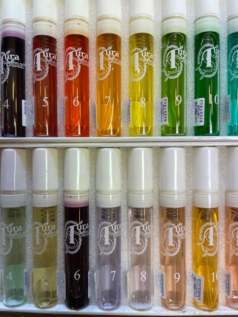 【オーラソーマ】ポマンダー（15本）　& クイントエッセンス（15本）セット