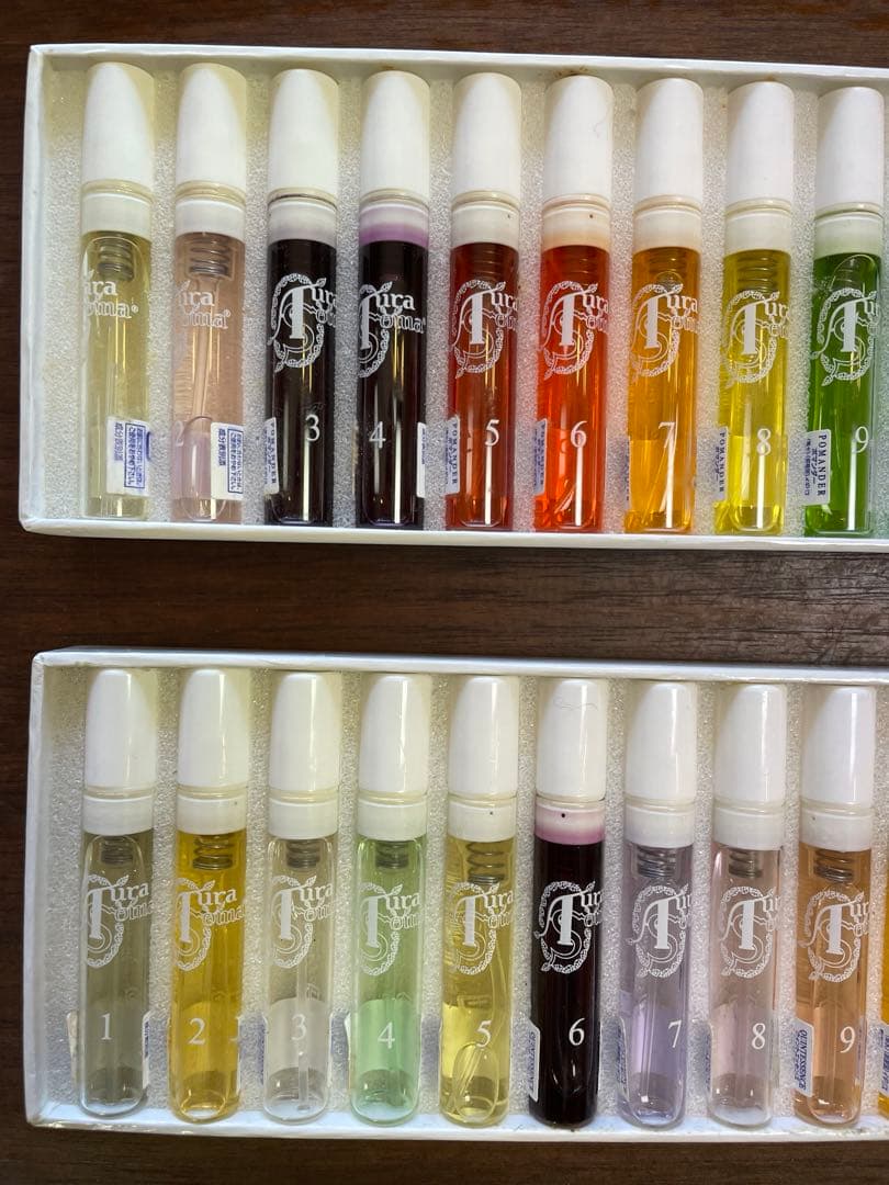 【オーラソーマ】ポマンダー（15本）　& クイントエッセンス（15本）セット