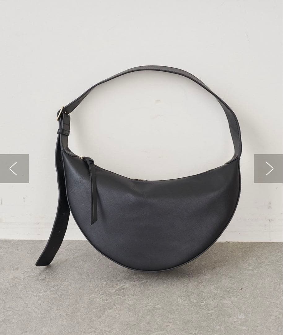 ウィムガゼット　 2.718 Sleekクロスボディ