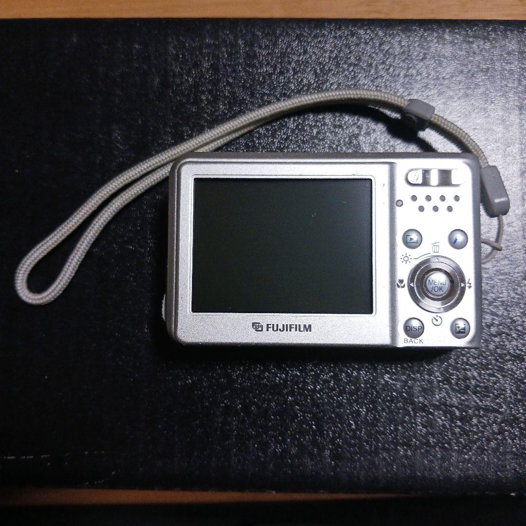 富士フィルム FUJIFILM FinePix F30 3x