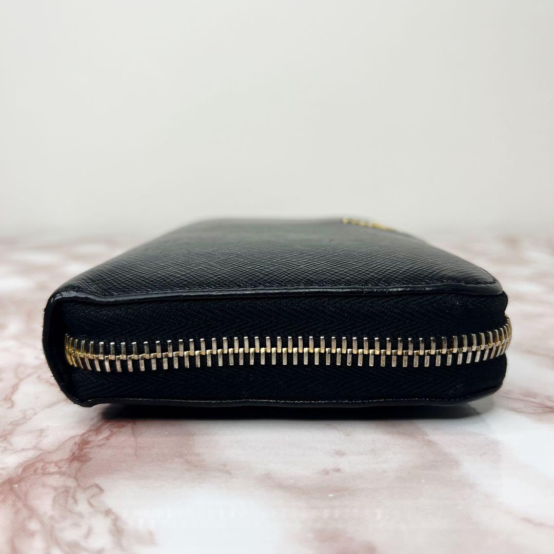 【極美品】PRADA ラウンドファスナー 長財布110