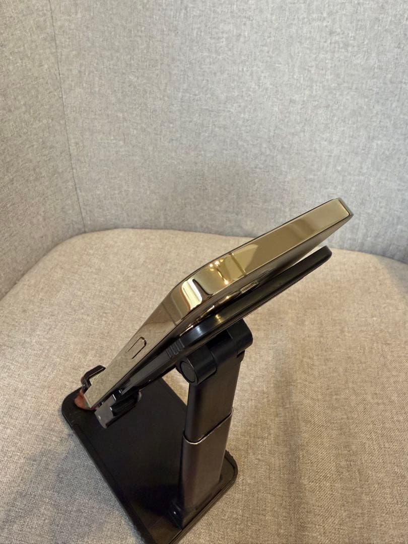 美品 Apple iPhone 12 Pro ゴールド本体