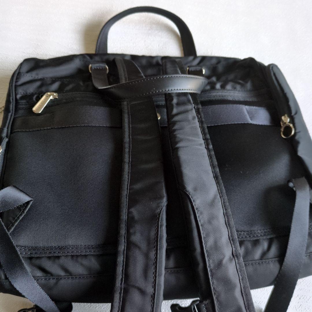 カナナプロジェクト　リュック　A4 PC収納(13.3インチ)