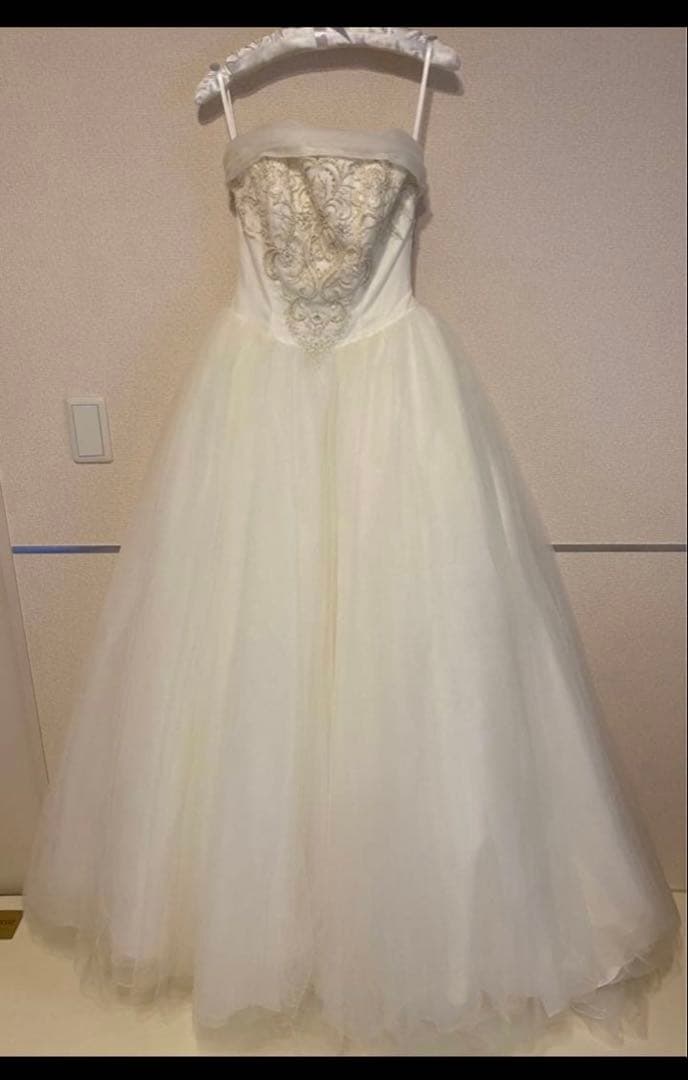 ワタベウェディング　Avica LUANA-1 ウェディングドレス　プリンセス