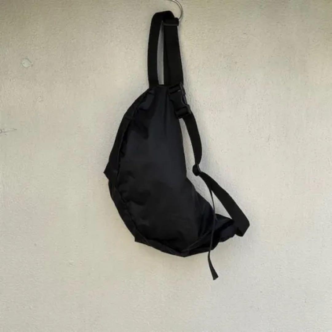 バッグ BATTLE LAKE BANANA SHOULDER