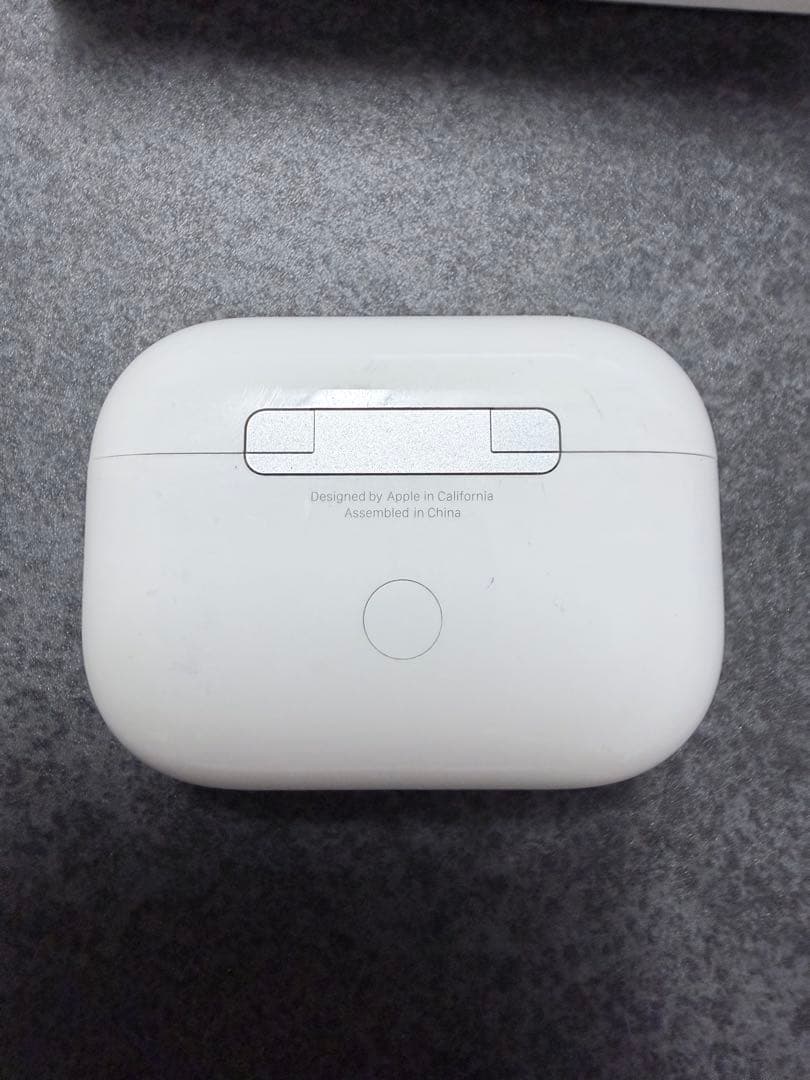 AirPods Pro 2本体 充電ケーブル付き