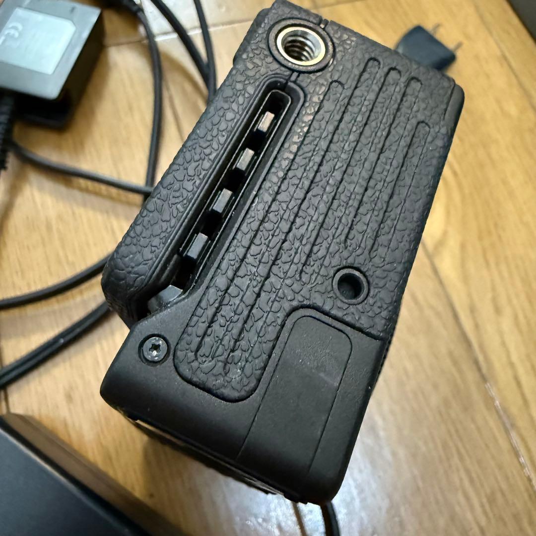 SIGMA fp L 本体と付属品