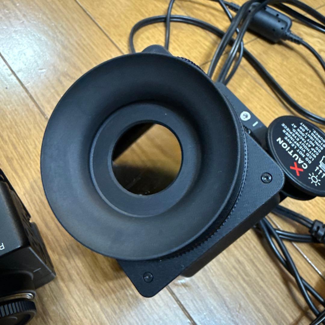 SIGMA fp L 本体と付属品