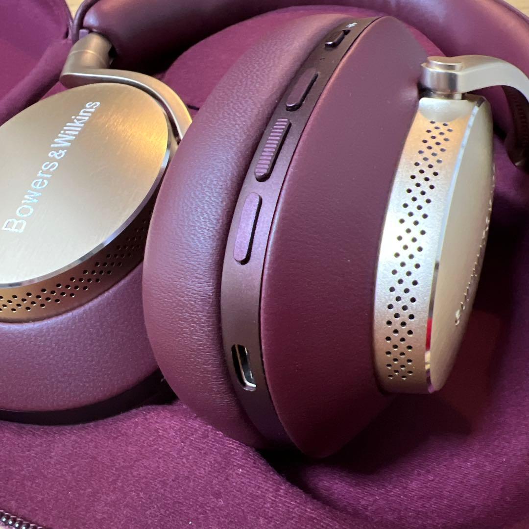 Bowers & Wilkins Px8 未使用に近いワイヤレスヘッドフォン
