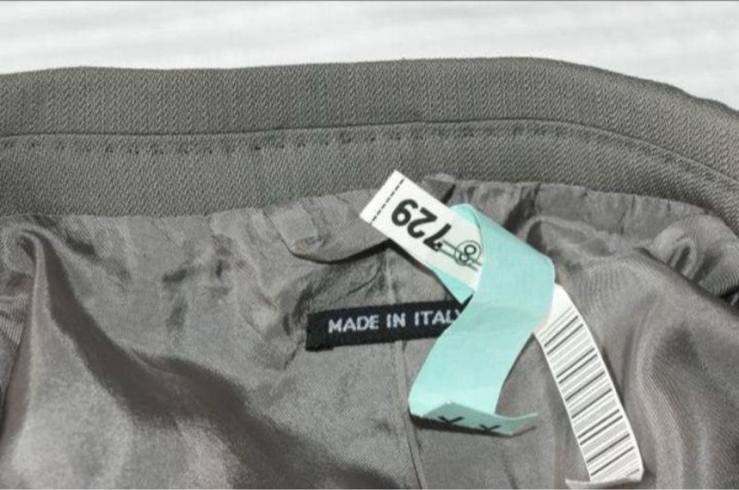 夏季セール【ジョルジオアルマーニ】90sお洒落　シルク絹　イタリア製　Vシネマ