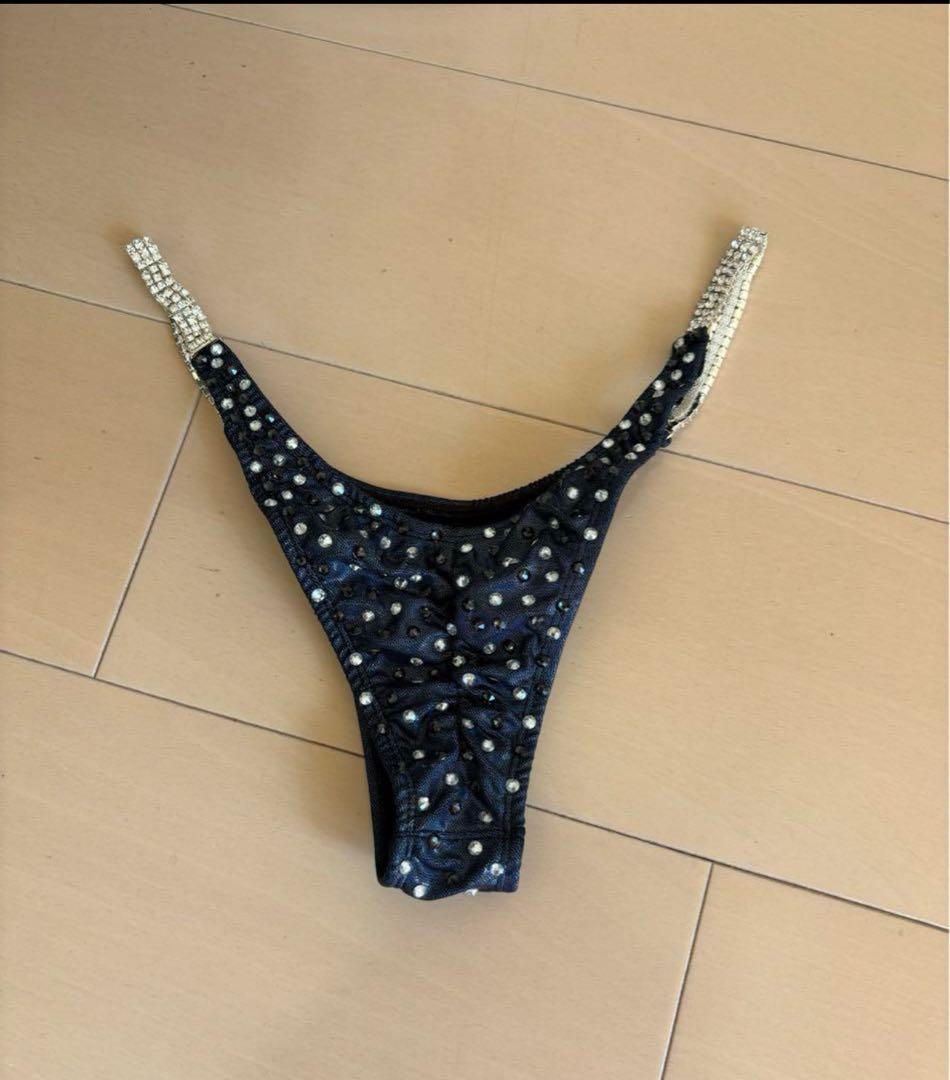 グリッタースワロフスキービキニ！
