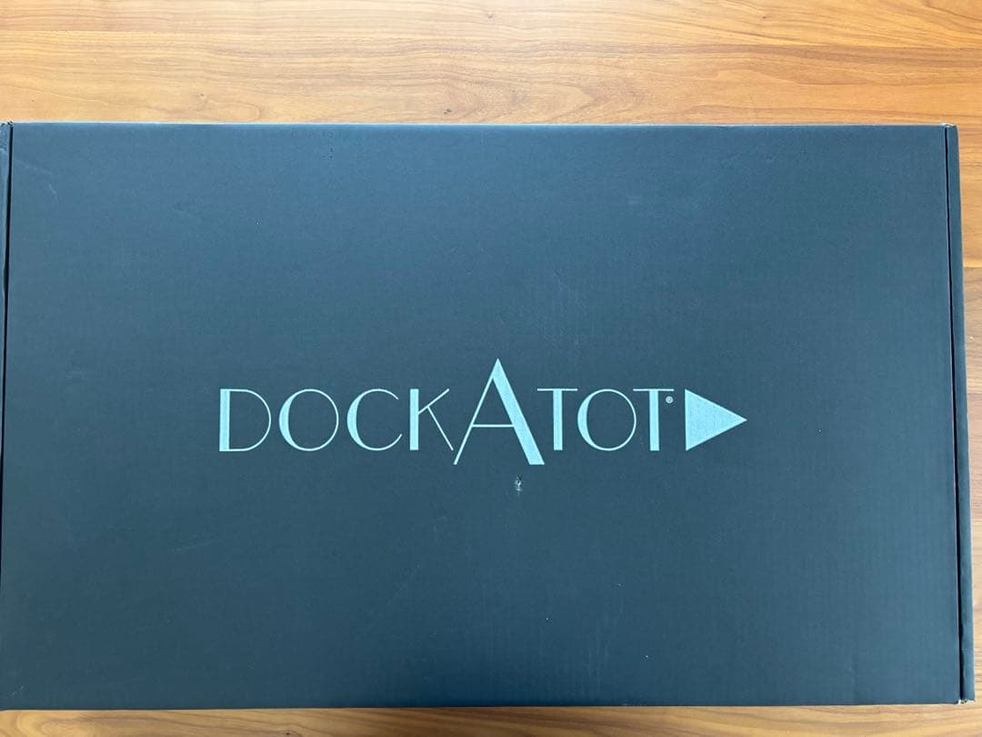 DockATot ドッカトット　デラックス トイアーチ付き