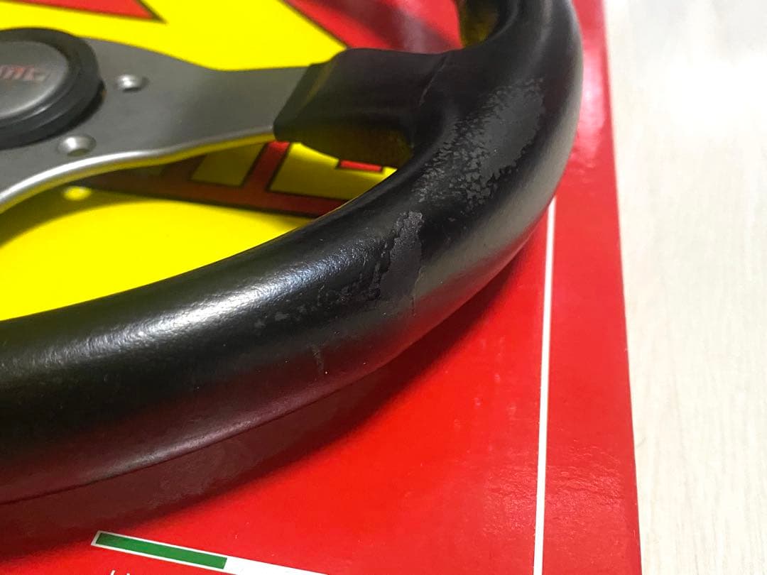 MOMO TUNER D32 ステアリング　即納◎ モモステ