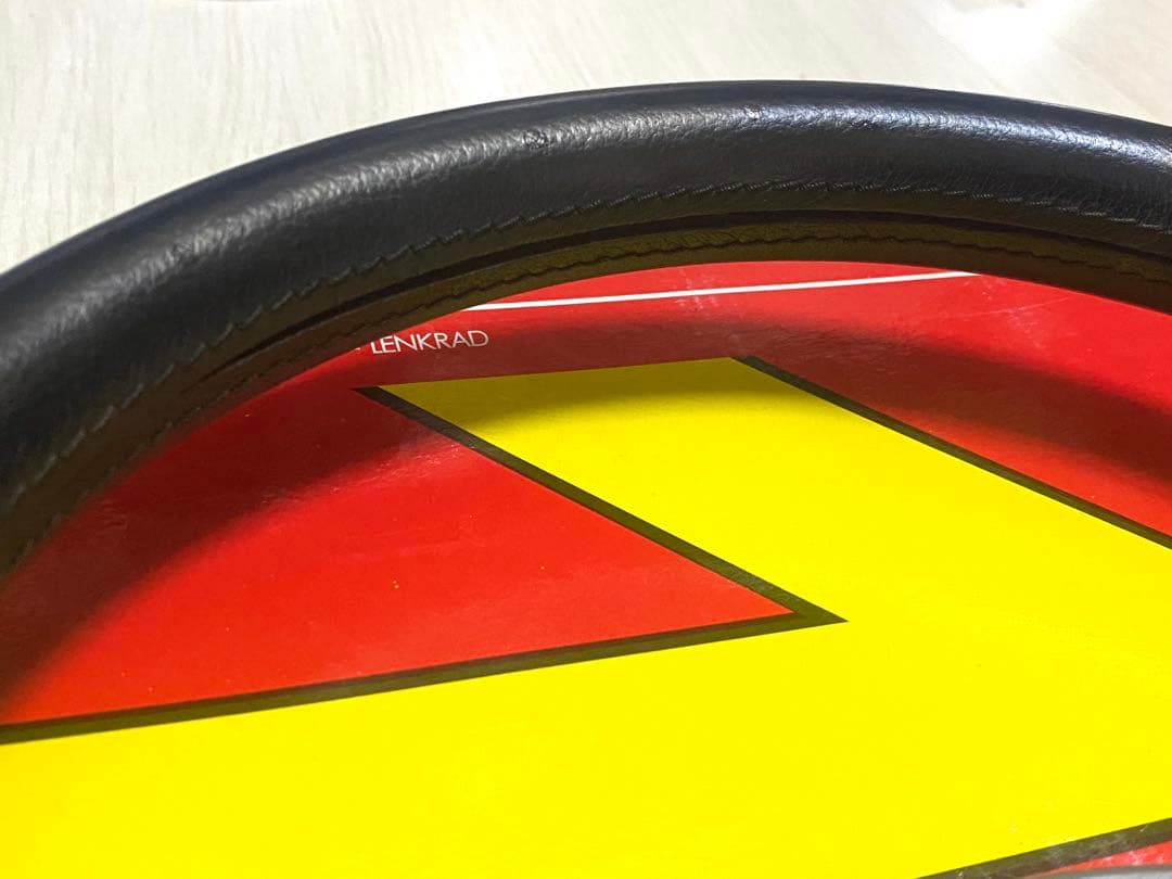 MOMO TUNER D32 ステアリング　即納◎ モモステ