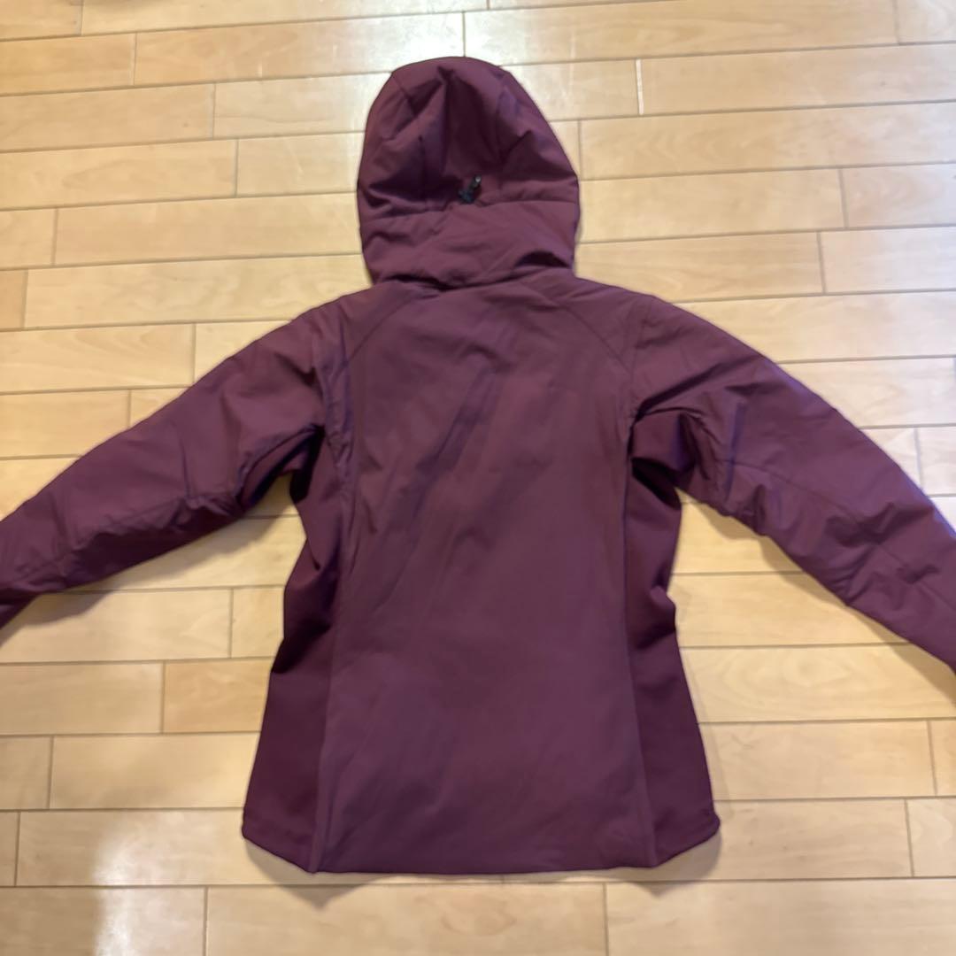 Arc'teryx Atom LT Hoody Women’s 色:クリムゾン