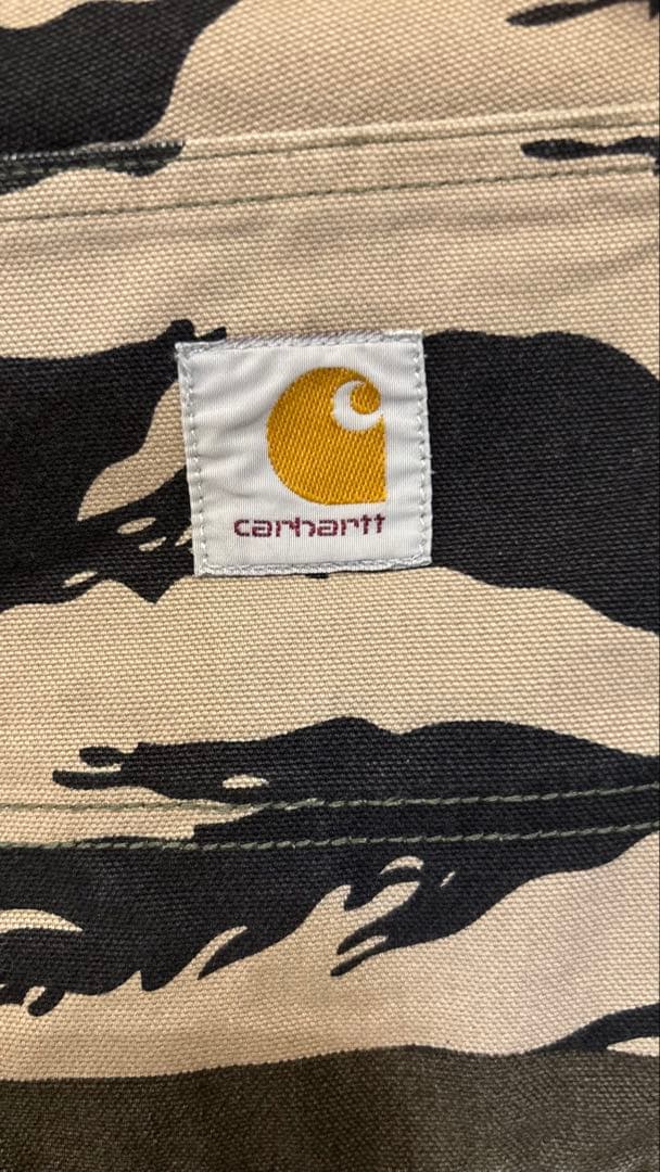 2*e様 Carhartt 迷彩柄 ワークパンツ
