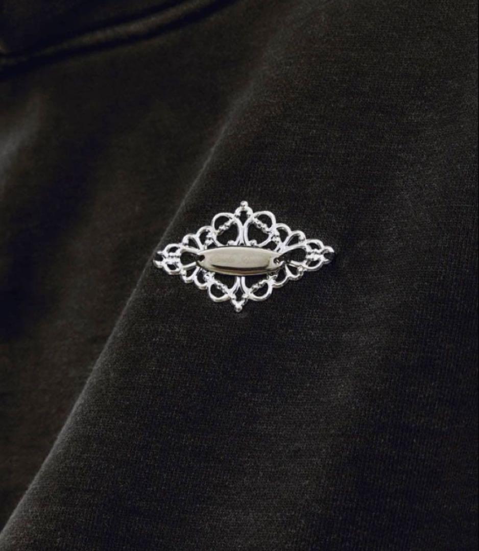 タナカダイスケ　bijou tiara hoodie Black