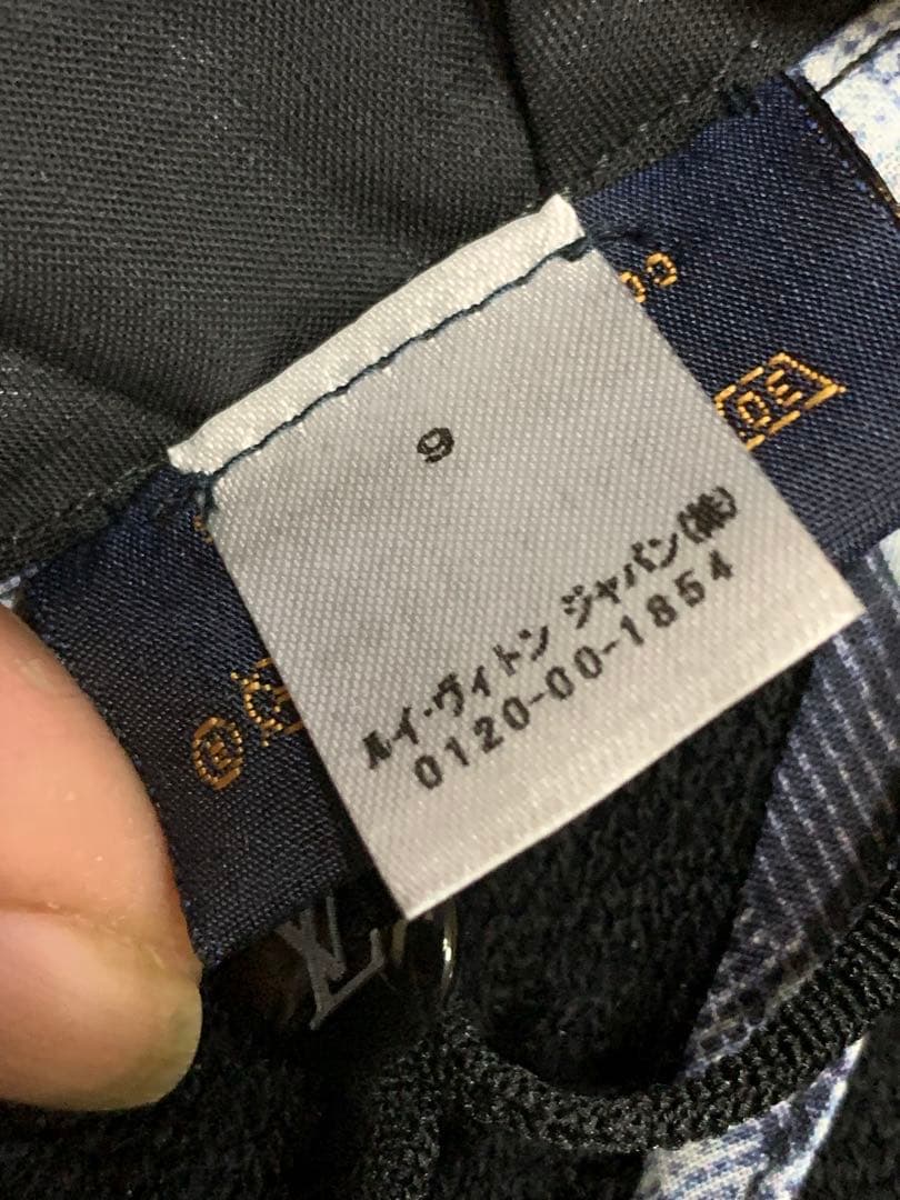 LOUIS VUITTON モノグラムマスク。未使用品です。オシャレ。