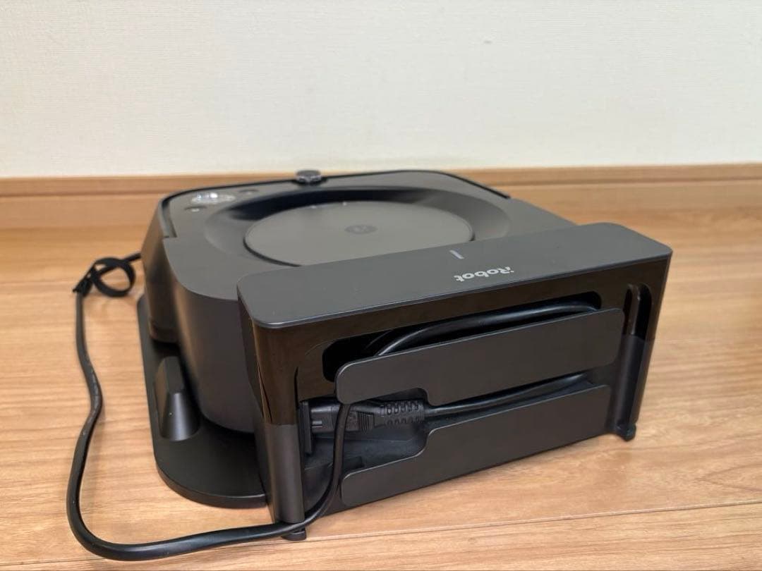 iRobot Braava Jet m6 ブラック床拭きロボット型番m6133