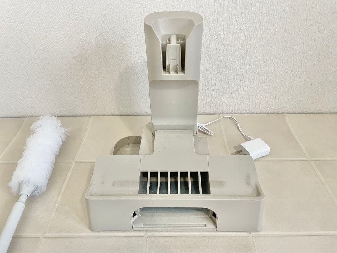 【アイリスオーヤマ】紙パック コードレス 自走式(SBD-T2P-HC)