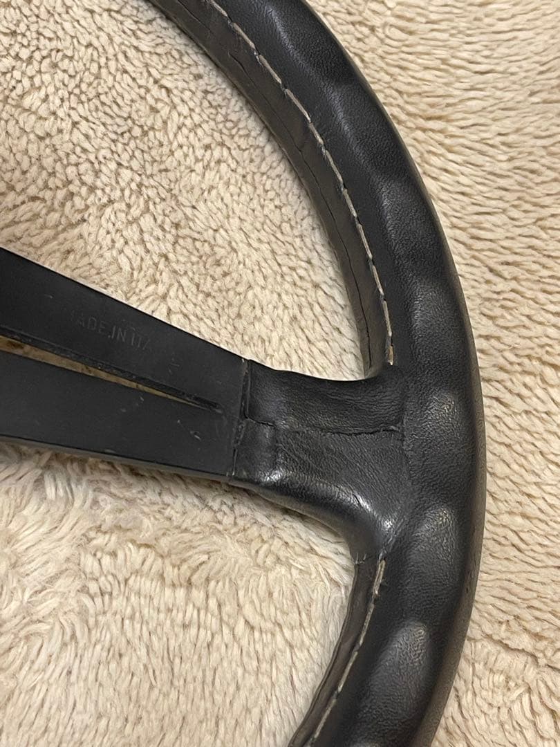 ナルディ　パーソナルステアリングホイール、クラシック360mmレザーモデル