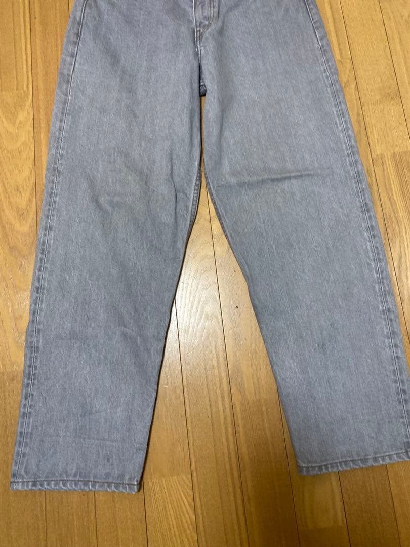 こたん　シオタ ワイドテーパードデニム 30インチ ライトグレー