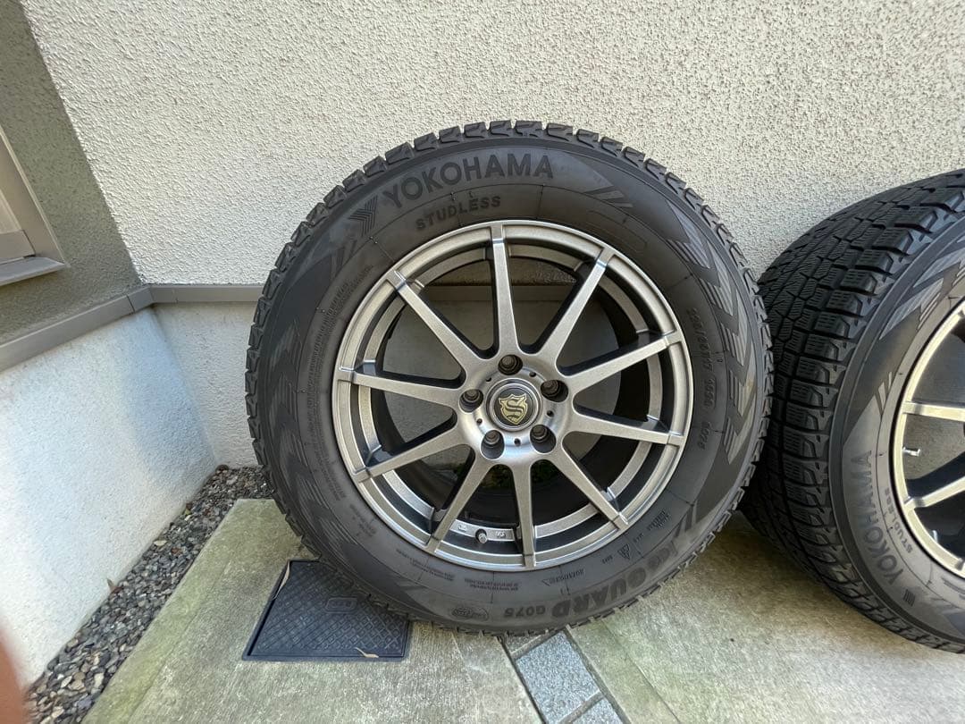 美品YOKOHAMA ice GUARD SUV G075 225/65R17