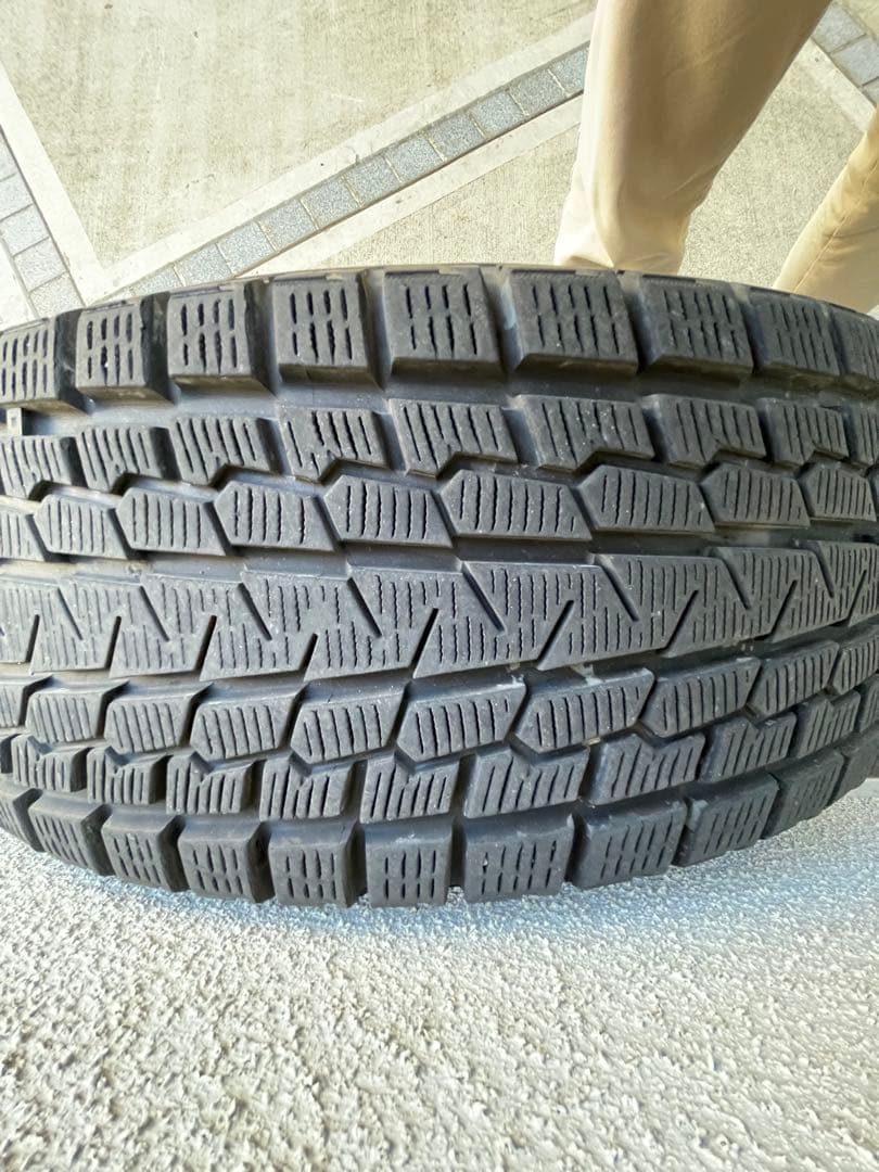 美品YOKOHAMA ice GUARD SUV G075 225/65R17