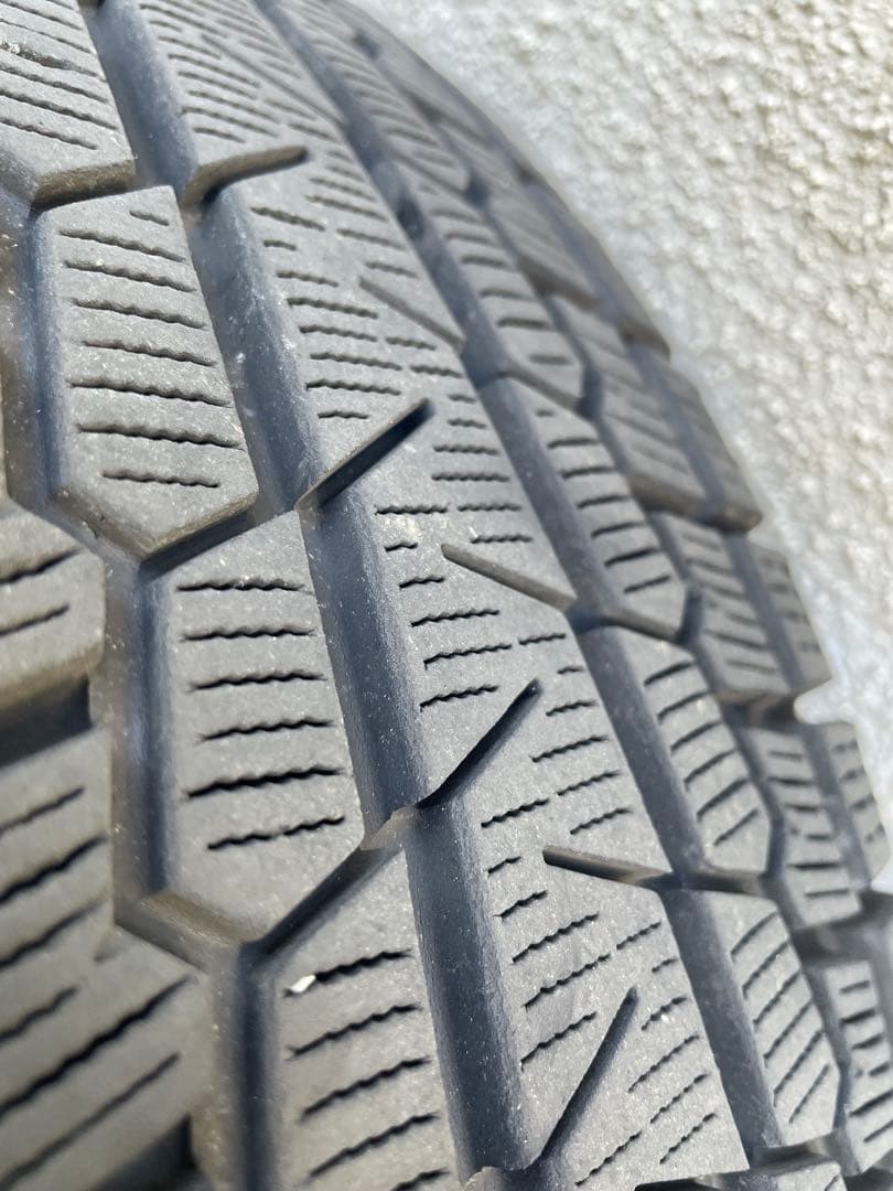 美品YOKOHAMA ice GUARD SUV G075 225/65R17