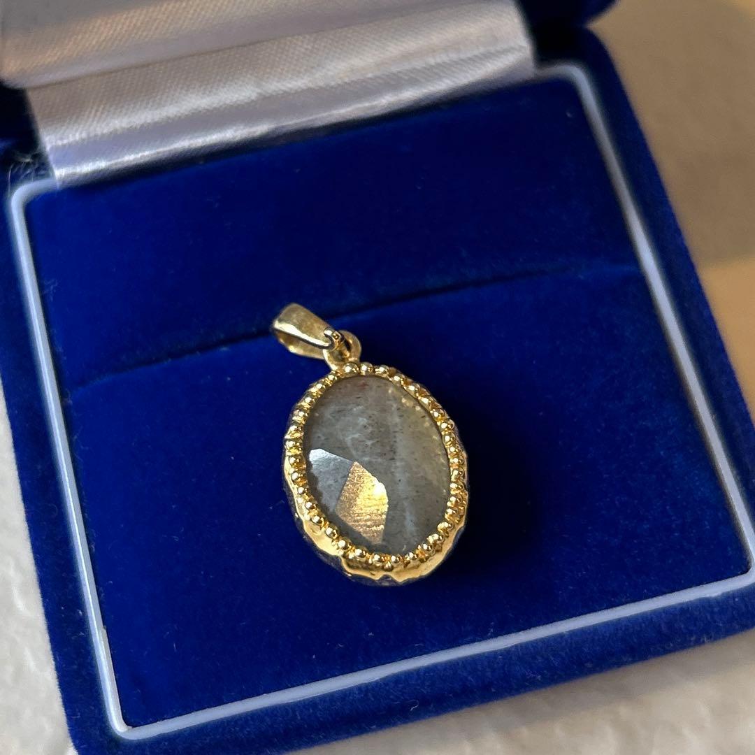 一点物 英国ヨーロッパ ミル打ち オーバルラブラドライト ネックレス トップ