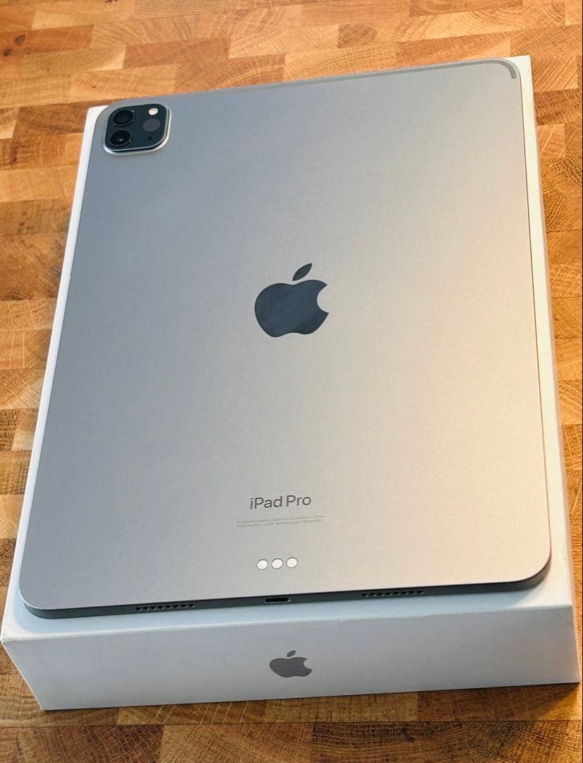 iPad Pro 11インチ 第4世代 128GB（Wi-Fiモデル）