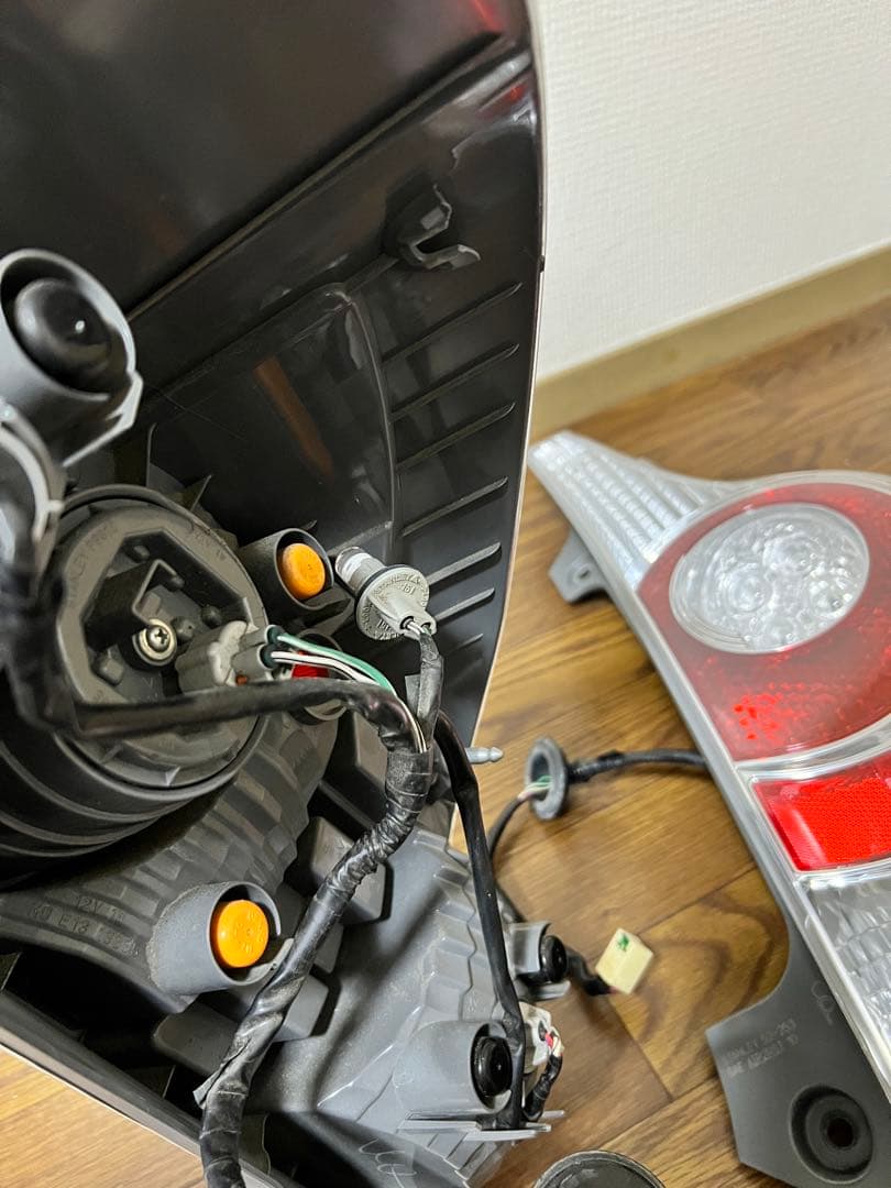 AQUA USテール 左右セット