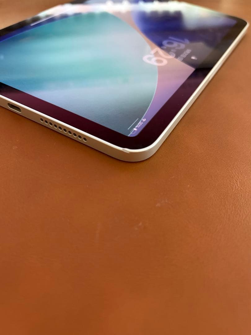 iPad mini Wi-Fiモデル 64GB - スターライト　第6世代