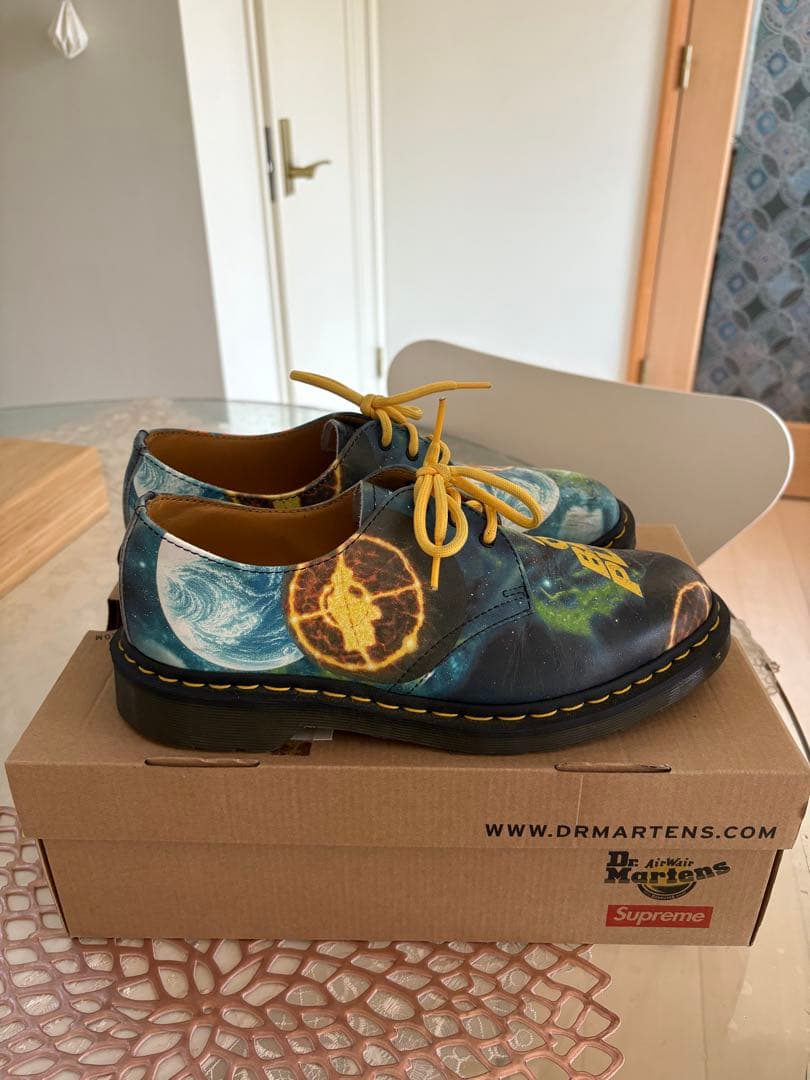 カナヅチsupreme×Dr.Martens