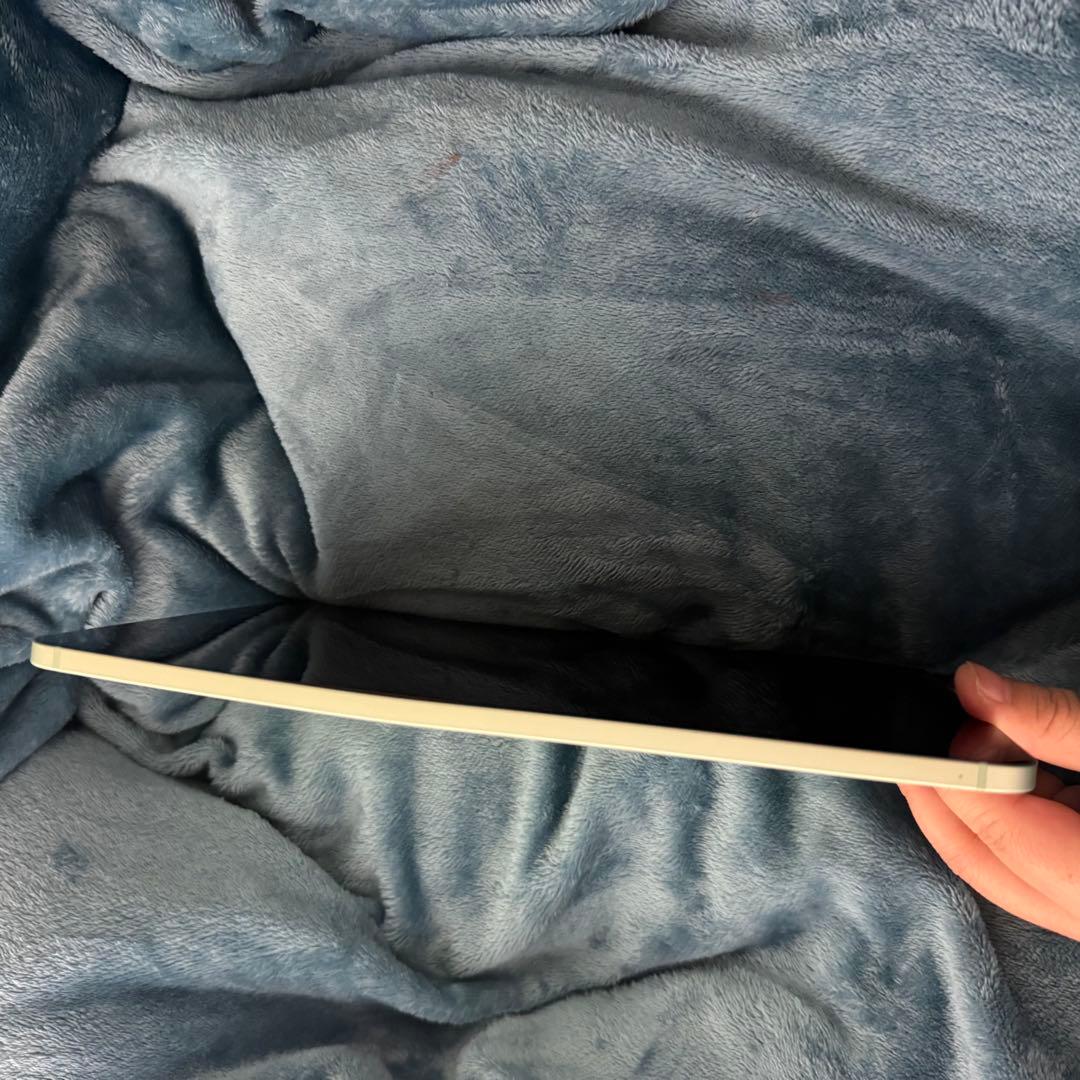 【SIMフリー】Apple iPad Air 4世代　グリーン　本体