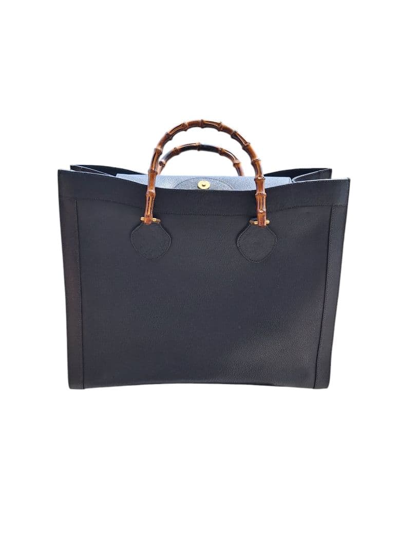 GUCCIダイアナバンブートートバッグ 大容量　レザー