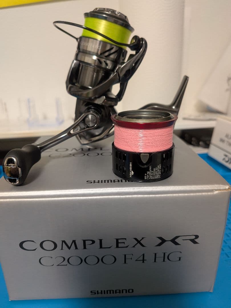 リール SHIMANO COMPLEX XR C2000 F4 HG