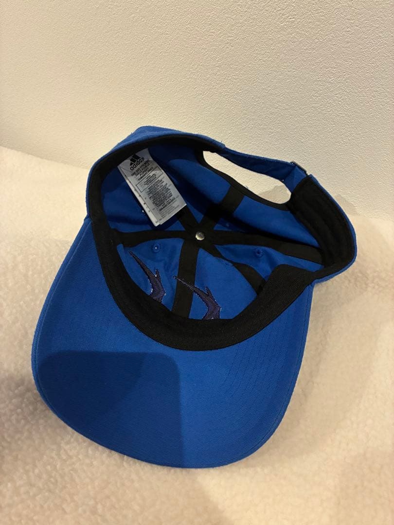 kdg adidas ブルーキャップ