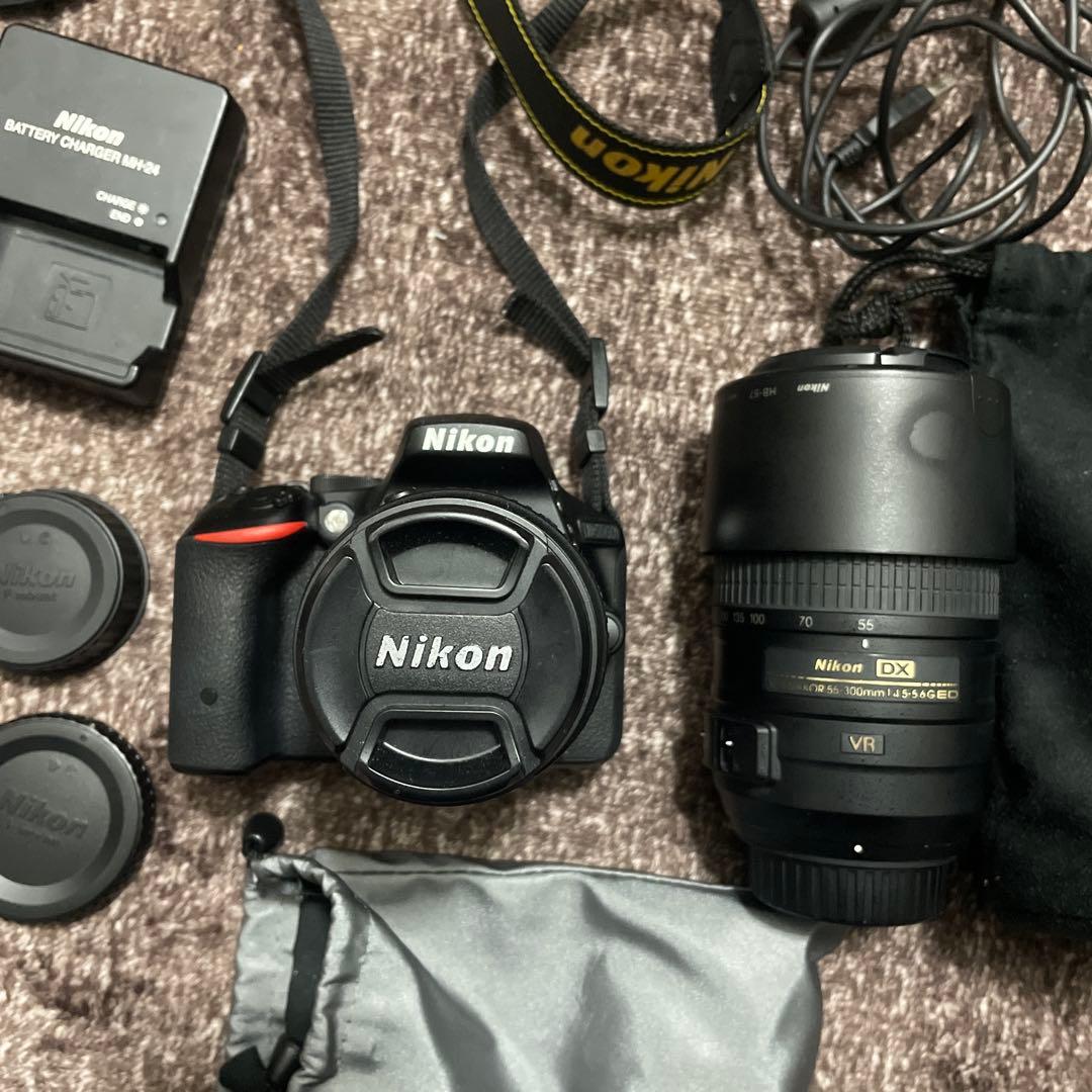 Nikon一眼レフカメラD5500望遠レンズセット