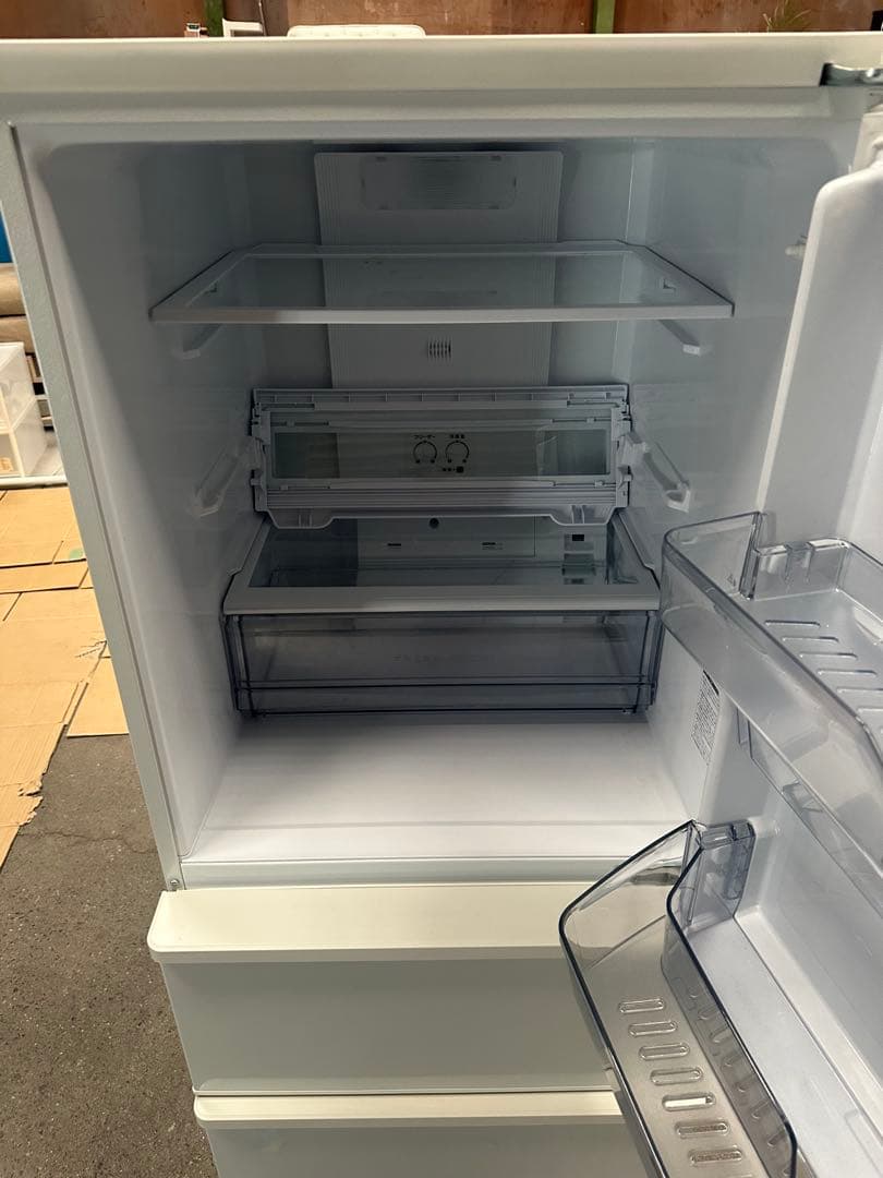 AQUA 冷蔵庫　AQR-27G2