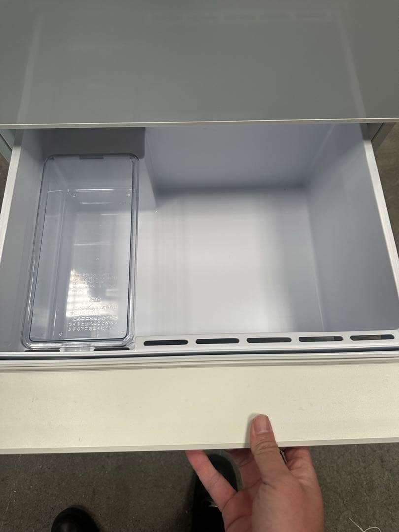 AQUA 冷蔵庫　AQR-27G2