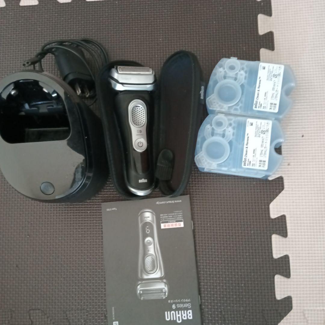 NNKブラウンシリーズ9 電動シェーバー