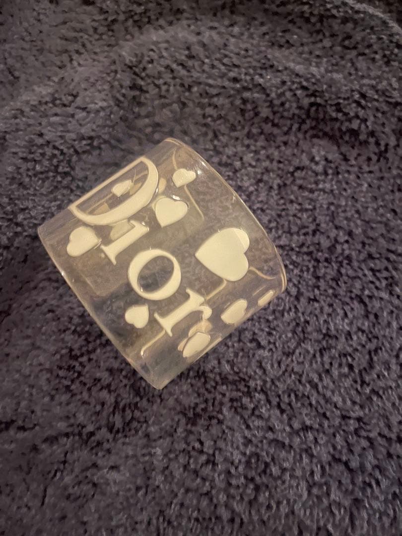 Dior ハート模様 クリアバングル