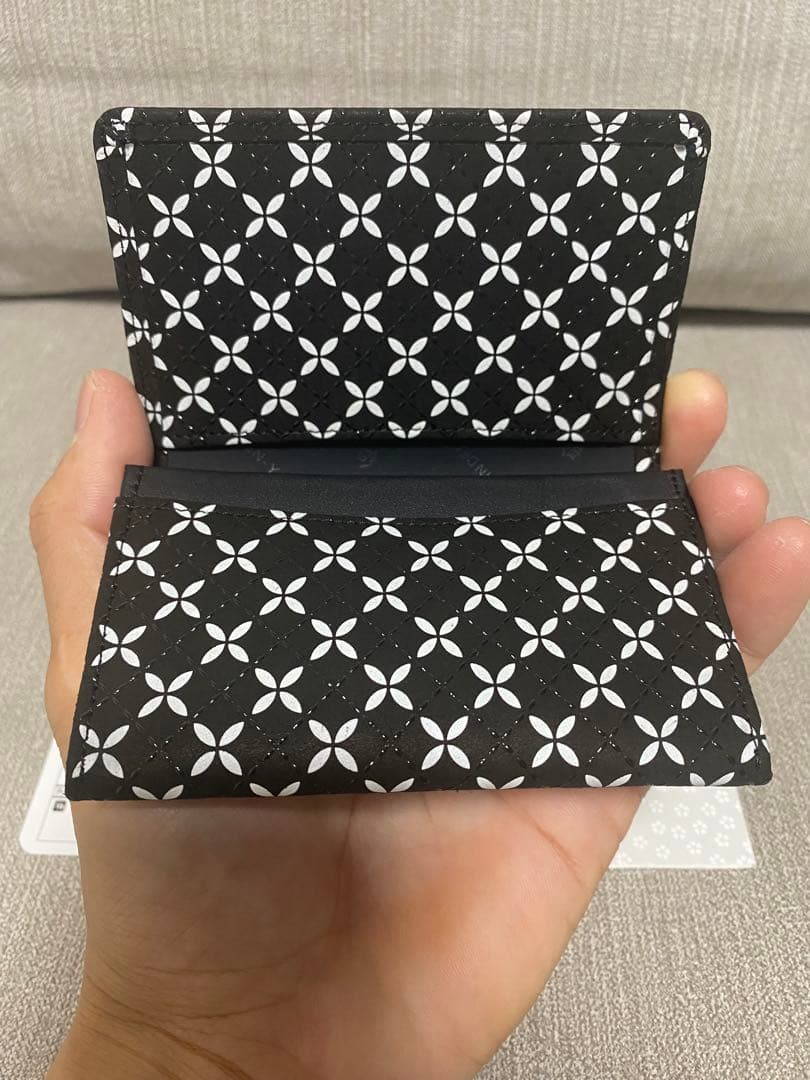 印傳屋　印伝　名刺入れ　そよか