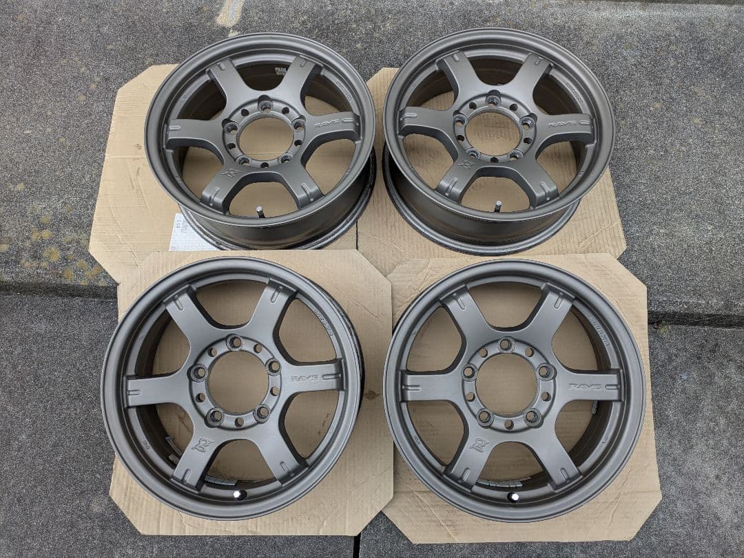 RAYS gram lights 57JX 16インチ　ジムニー用