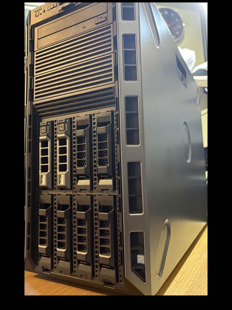 値下げ中 DELL PowerEdge T330 サーバーPC 8ベイストレージ