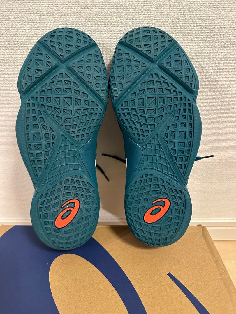 UNPRE ARS アンプレアース　asics 新品未使用　バッシュ