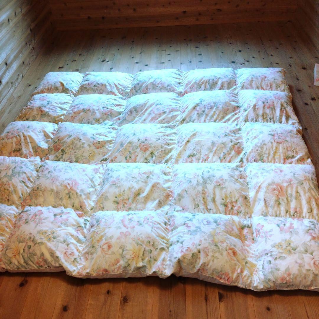 ダウン95%　羽毛布団ダブル 1