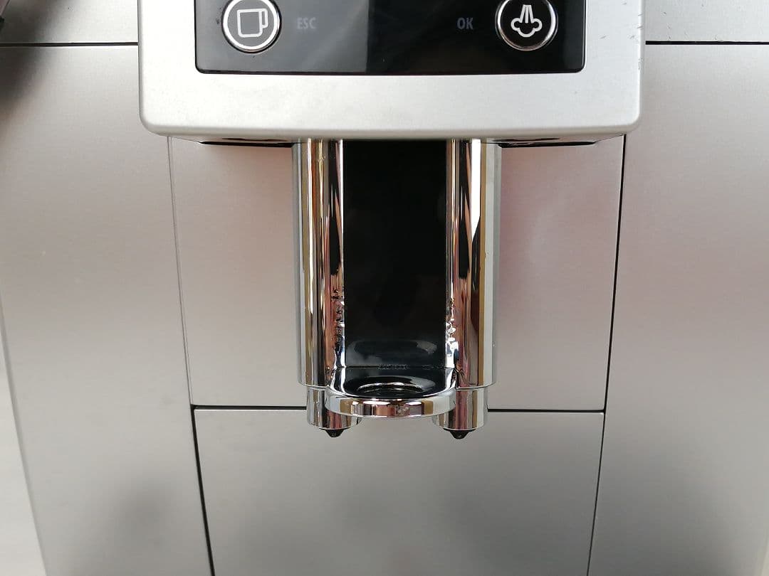 デロンギマグニフィカS コンパクト全自動コーヒーマシン　ECAM23420 8